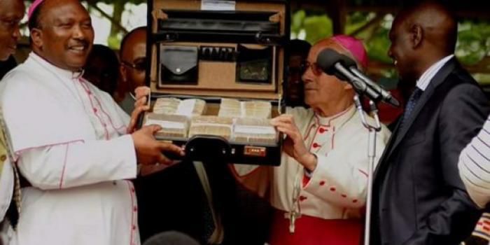 File image of DP Ruto donating millions at a past harambee