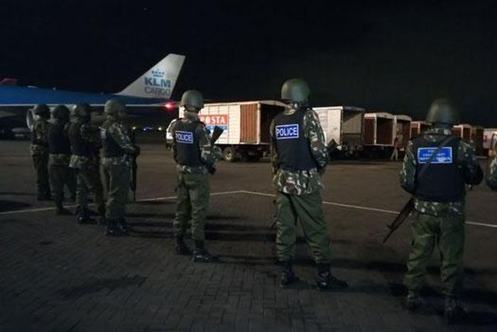 File image of Police monitoring cargo at JKIA