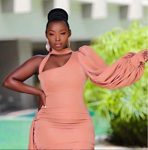 Kate Actress flaunts her curves as she turns 33