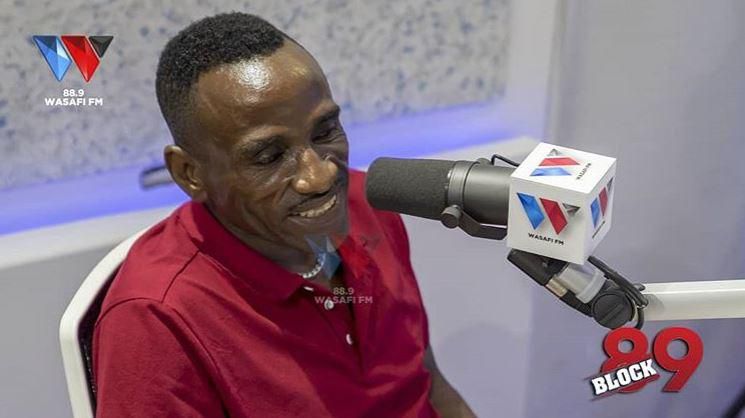 Diamond Platnumz meets his father for the first time, makes peace (Wasafi)