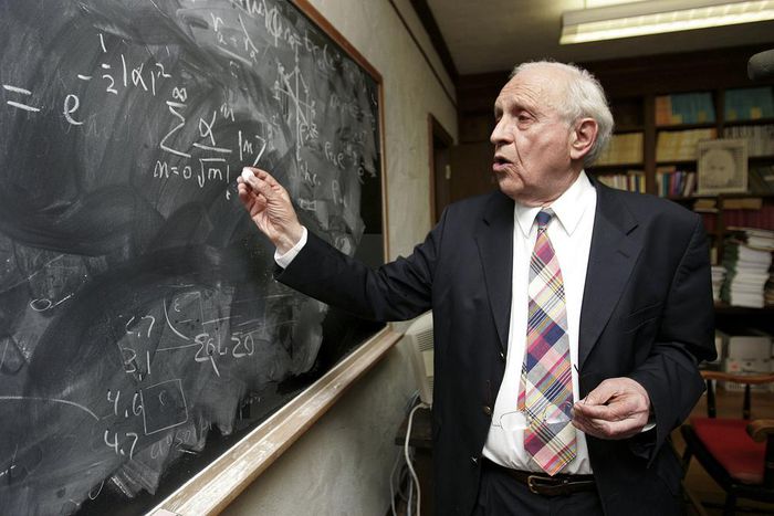 Roy J. Glauber, 93, Dies; Nobel Laureate Explored Behavior of Light