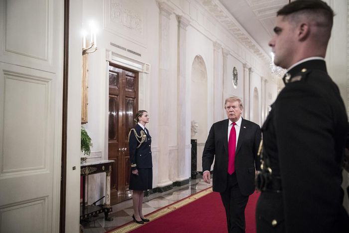 Trump Signs Executive Order Protecting Free Speech on College Campuses