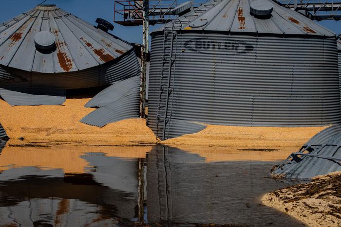 An Iowa Town That Fought and Failed to Save a Levee Is Now Under Water