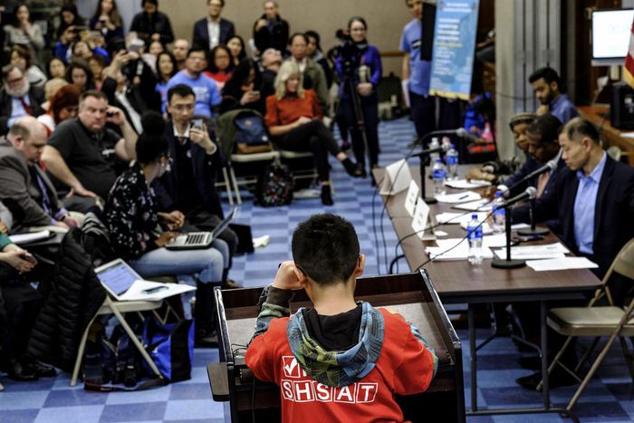 Highlighting Racial Tension, Mayor's Plan to Scrap Elite School Exam Fails