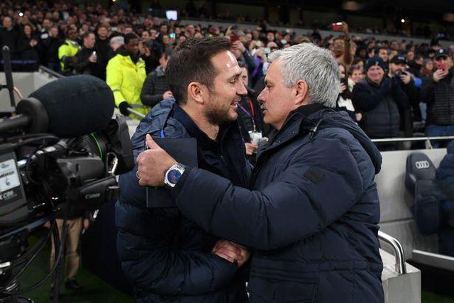 Jose Mourinho and Frank Lampard during a past match (Courtesy)