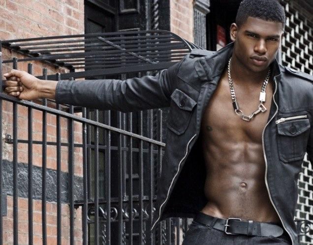 ___7732311___2017___12___15___12___bad+boy+broderick+hunter