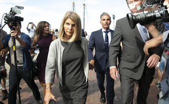 Admissions Scandal Looms Over USC as New Year Begins