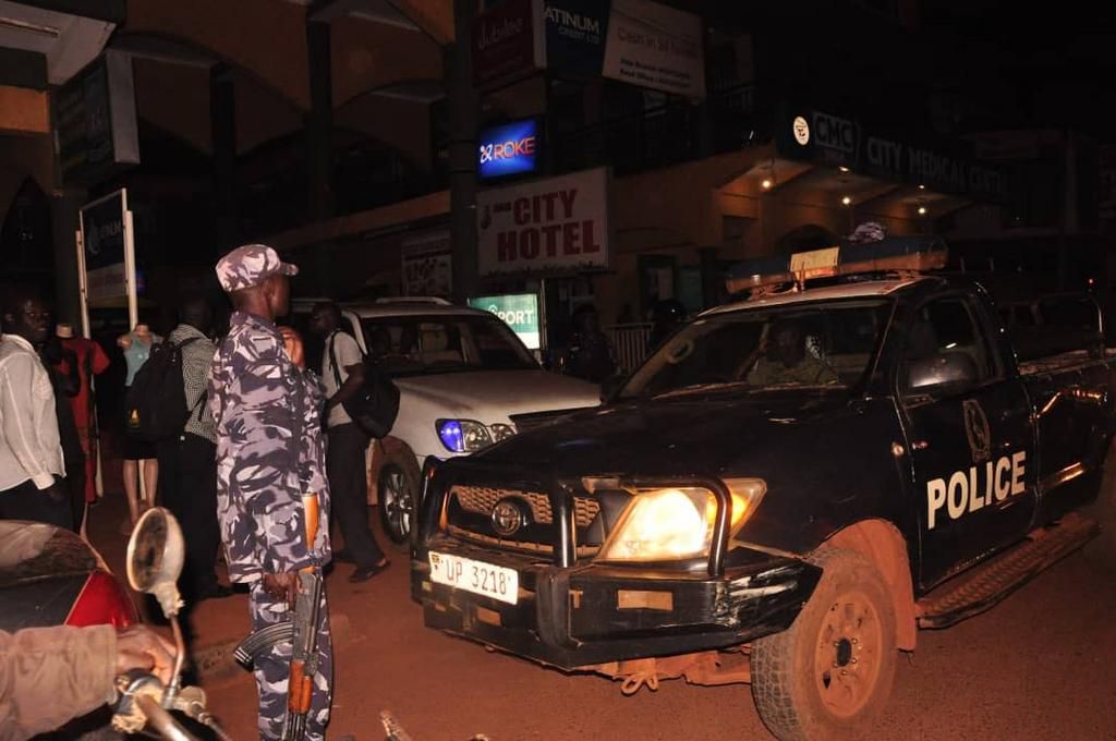 Ugandan police officer outside a hotel where Bobi Wine was reportedly resting from