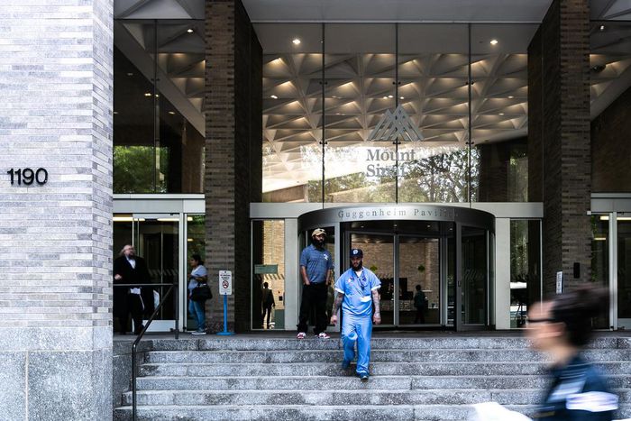 Facing Nurses Strike, New York Hospitals Reach Landmark Deal on Staffing