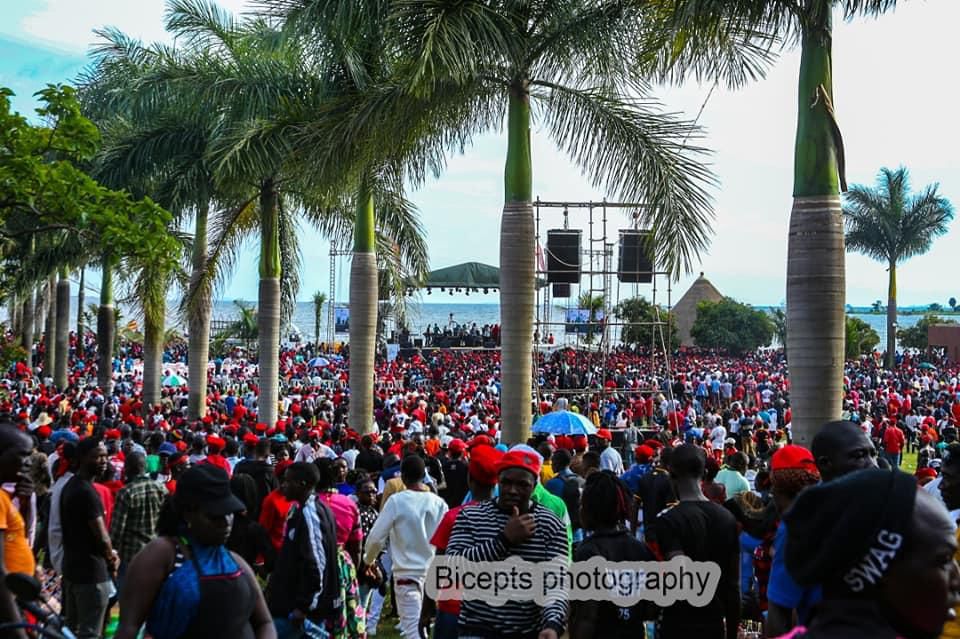 ___9094730___2018___11___12___7___45880203_10157925122928012_7914030778265108480_n