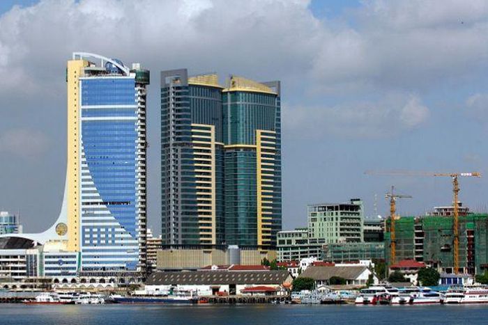 Misbehaving in Dar es Salaam: A Kenyan journalist’s experience in Tanzania
