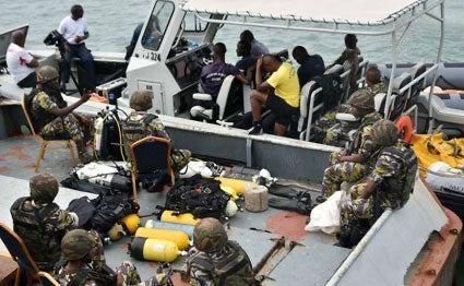 Team helping in retrieval of vehicle that sunk at Likoni channel