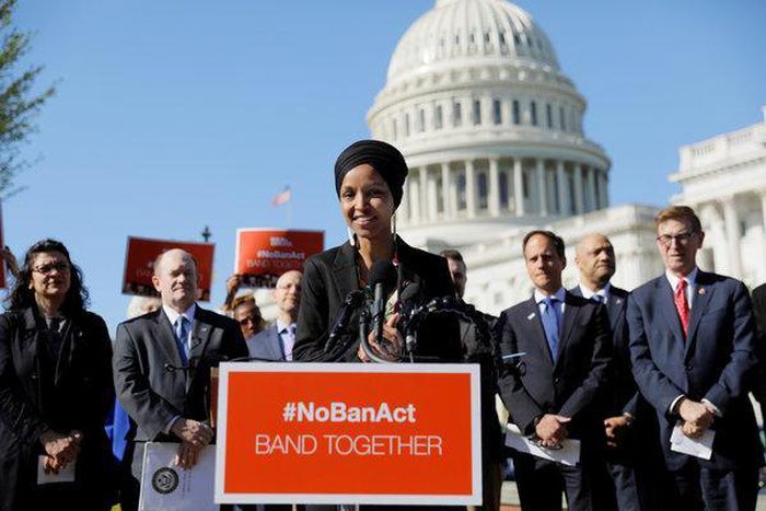 How the 2020 Democrats responded to Trump's attacks on Ilhan Omar