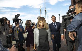 Lori Loughlin Pleads Not Guilty to New College Admissions Scandal Charge