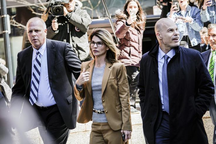 With New Charges, Prosecutors Raise Stakes for Some Parents in Admissions Case