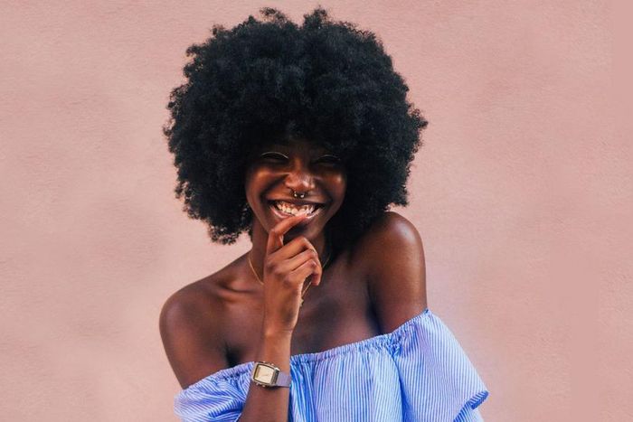 Black tea rinse on natural hair prevents shedding  (Teen Vogue)