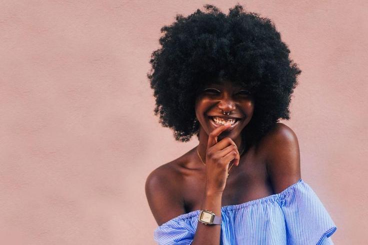 Black tea rinse on natural hair prevents shedding  (Teen Vogue)