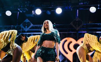 Stars, Rough or Polished, Shine at Pop Gala