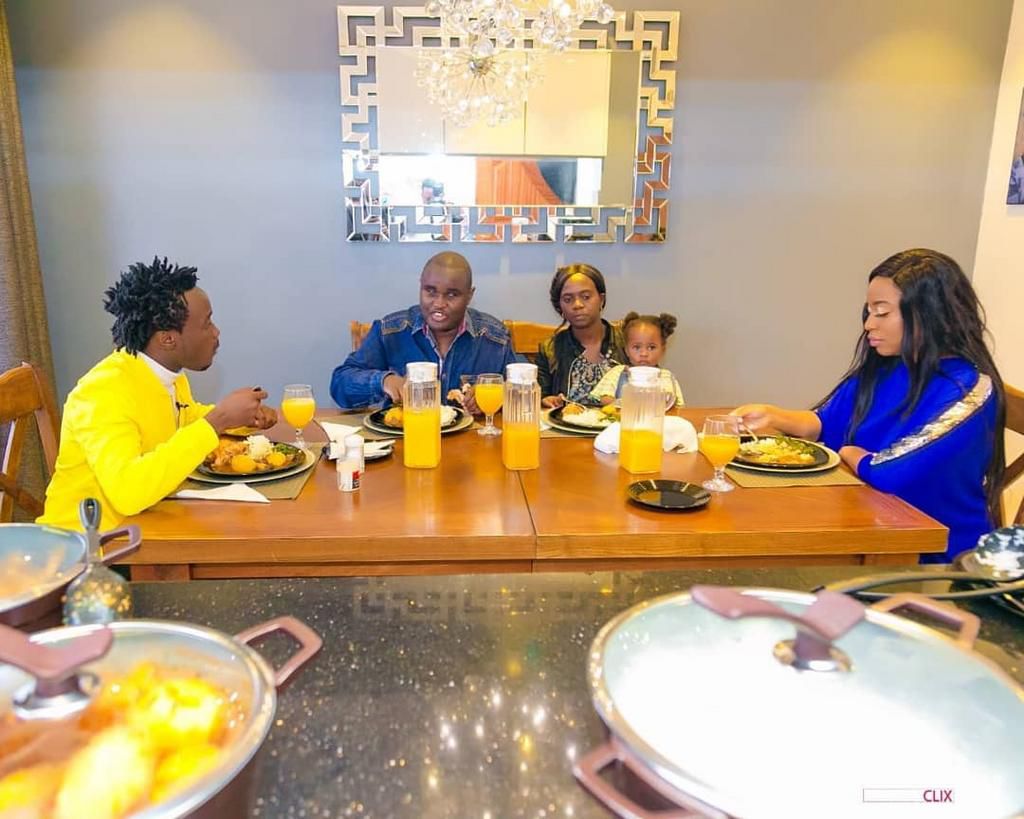 Gospel singer Denno and wife’s touching story leaves fans in tears (Video)