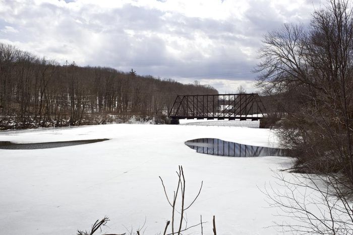 2 Fishermen Die After Boat Capsizes on Westchester Reservoir