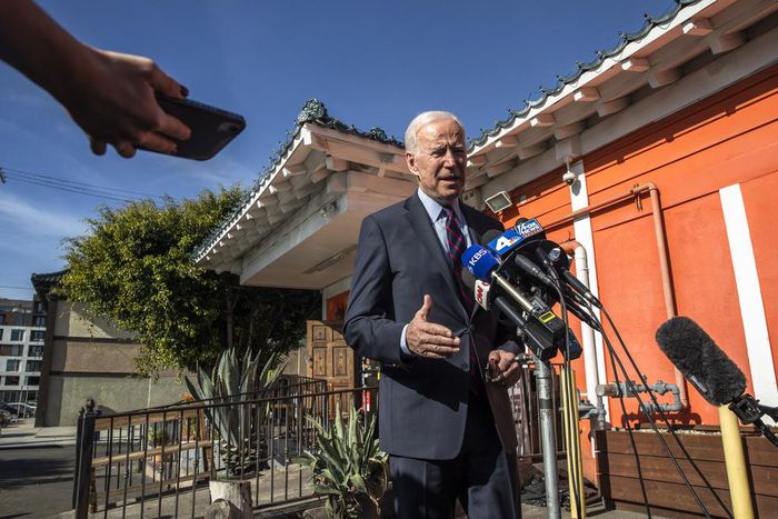 Democratic Debate Clashes Had a Common Denominator: Iowa