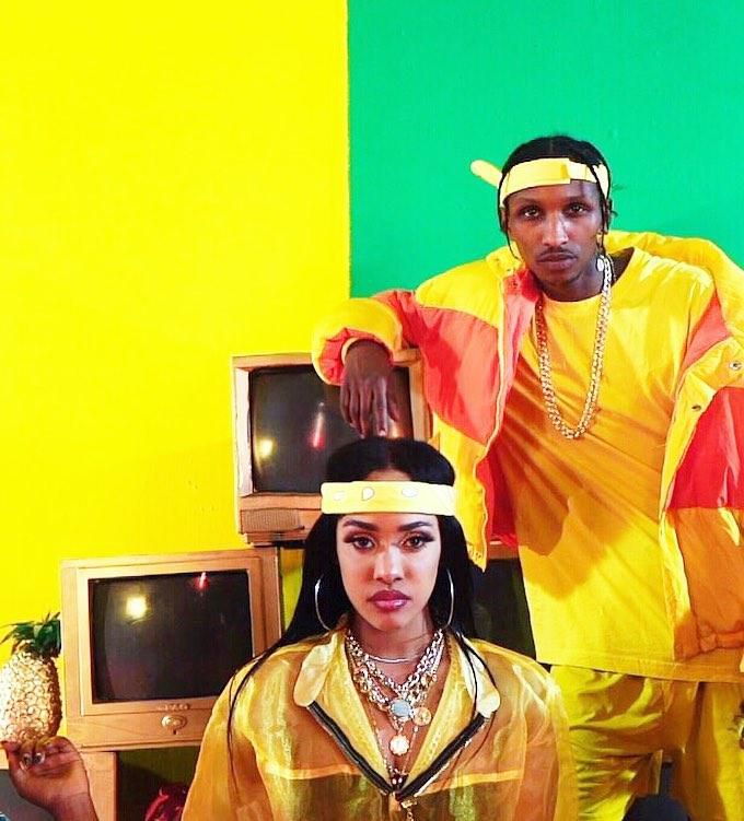 Tanasha Donna and Barack Jacuzzi in Radio Video