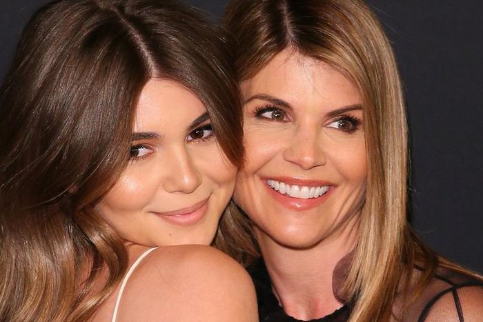 Daughter of Lori Loughlin is caught up in college admissions scandal