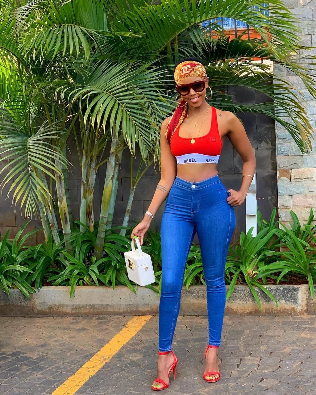 Huddah Monroe rocking sexy high waisted jeans (Image: Instagram huddahthebosschick)