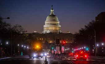 A Week Into Government Shutdown, Ire Turns to Fear for Federal Workers