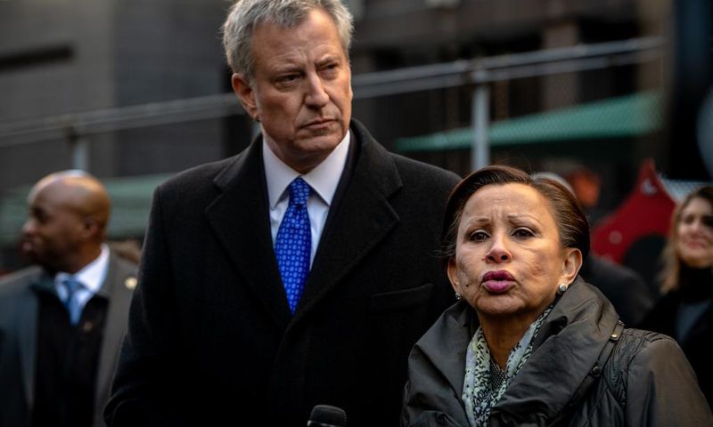 Brooklyn Federal Jail Had Heat Failures Weeks Before Crisis, Employees Say