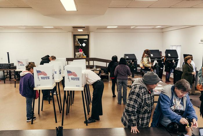 Intelligence Chief Names New Election Security Oversight Official