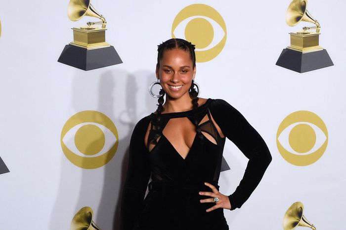 Alicia Keys Announces She Will Host the Grammy Awards
