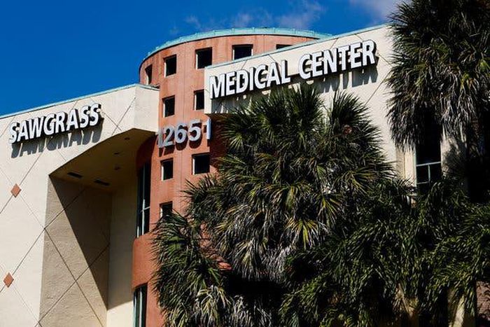 Judge halts treatments at Florida stem cell clinic