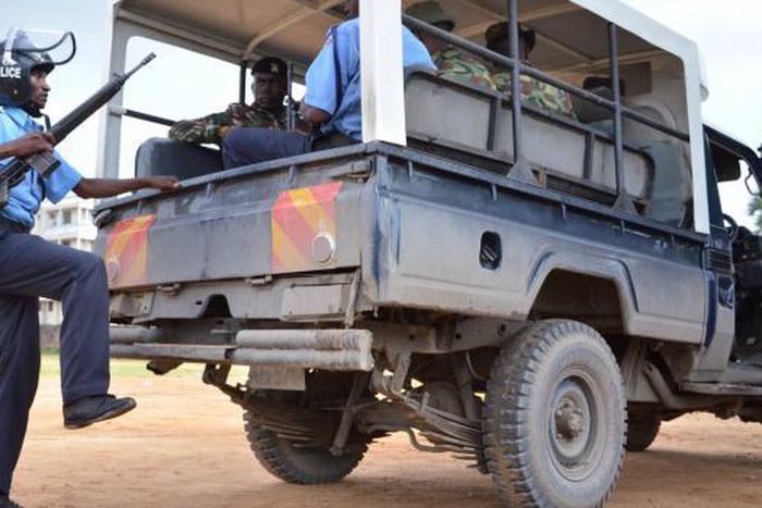 File image of police officers on duty. Lukenya Assistant County Commissioner Ms. Elizabeth Karitu has been interdicted for allegedly losing the keys to a container in which which the upcoming national examination papers are stored