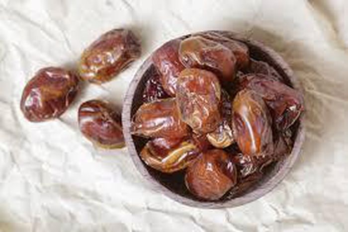 Here's how dates increase sperm count and why men should eat dates often