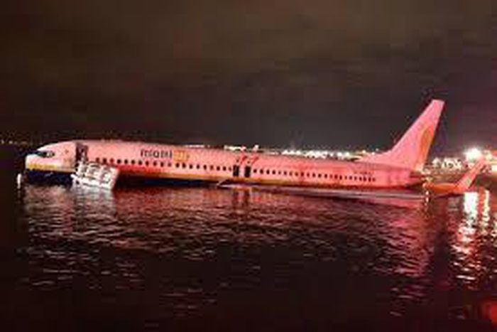 Passengers recount harrowing landing in Jacksonville