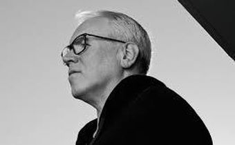 Bret Easton Ellis has calmed down, he thinks you should, too