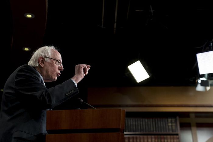 Sanders Unveils Estate Tax Plan, Joining Democrats Who Want to Tax the Rich