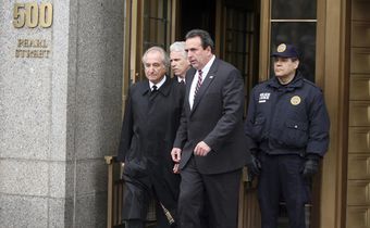 Madoff Asks Trump to Commute His 150-year Sentence
