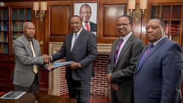 President Uhuru Kenyatta receives Report on Kimwarer and Arror Dam