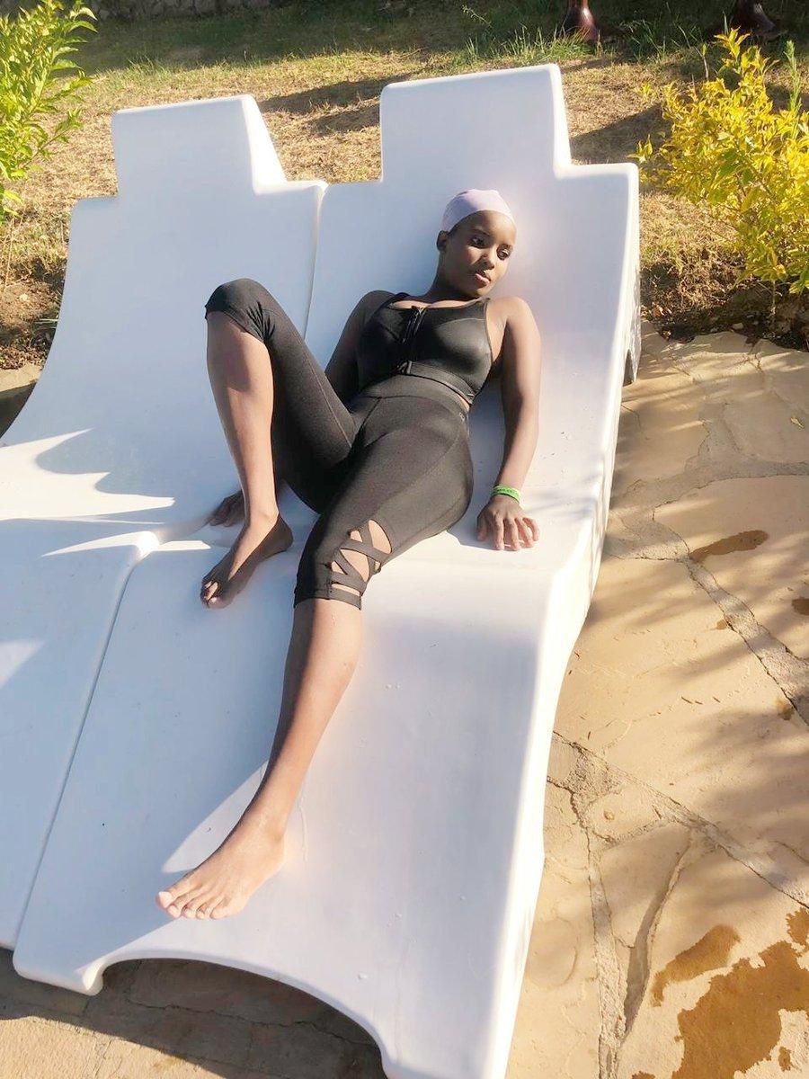 Pesh in the controversial get-up (Twitter)