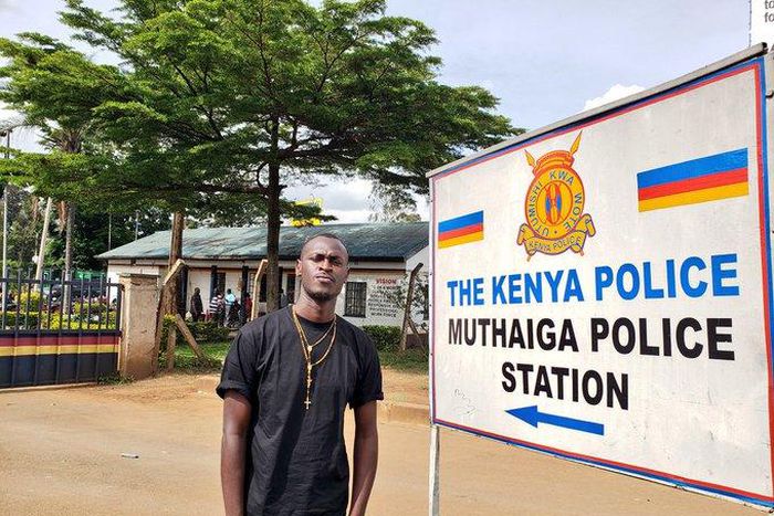 Wajinga Nyinyi hit maker King Kaka records statement with police after warning from DCI over false summons