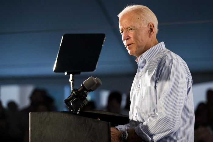 Biden, Scrutinized for Crime Bill, Unveils Plan to Reduce Mass Incarceration
