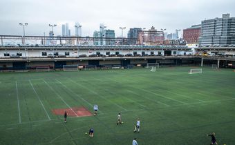 Are Parks for Strolling or Sports? In New York, It's Complicated.