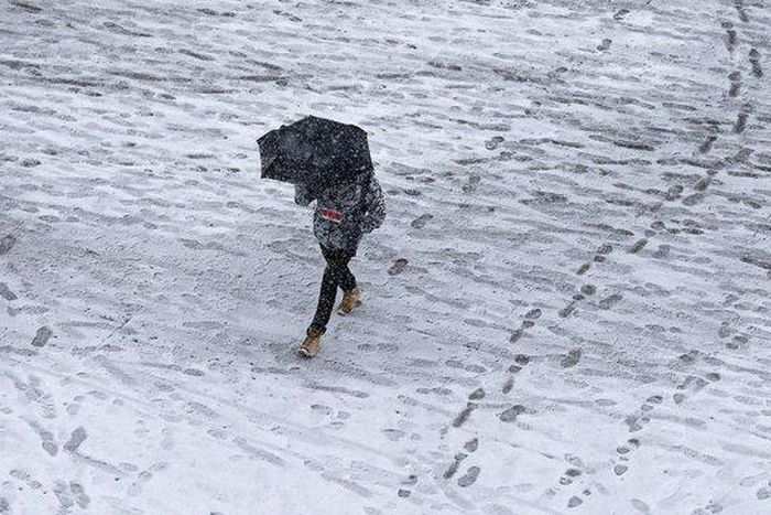 5 dead as winter storm slams parts of the midwest