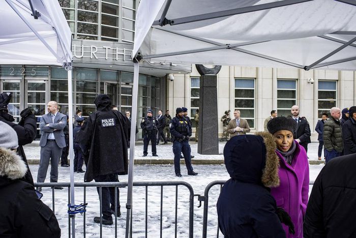 El Chapo Is Behind Bars, but Drugs Still Flow From Mexico