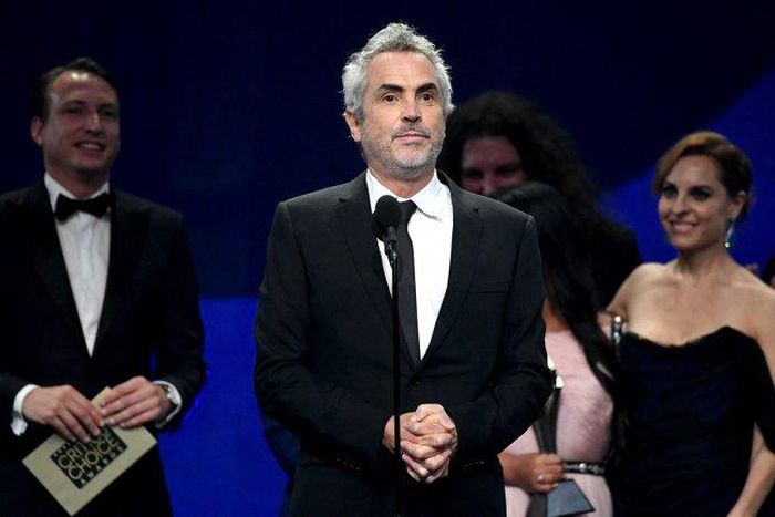 The critics' choice is 'Roma,' will it be Oscar's?