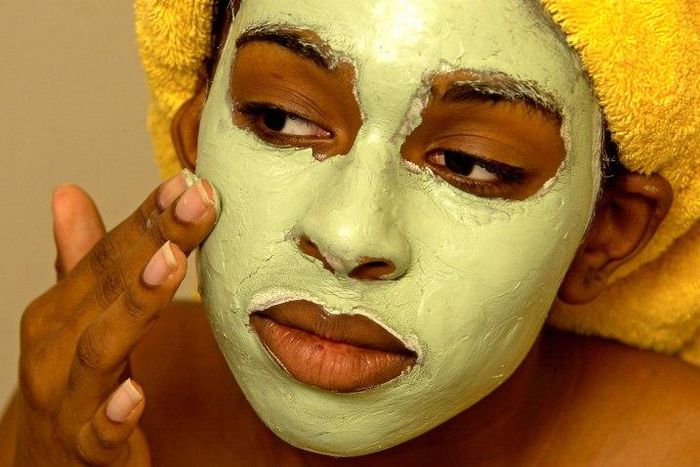 How to prepare banana face mask
