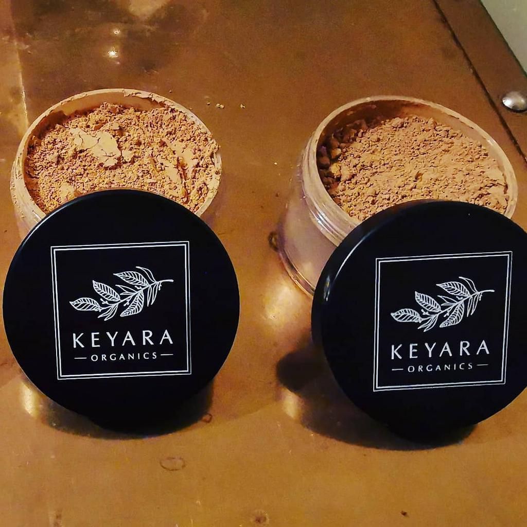 Keyara setting powders (Instagarm)