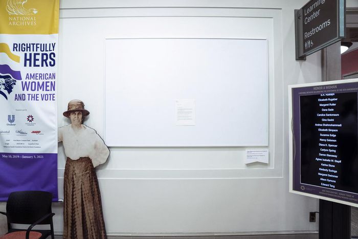 National Archives' Emails Show Little Debate Over Altering Photo of Women's March